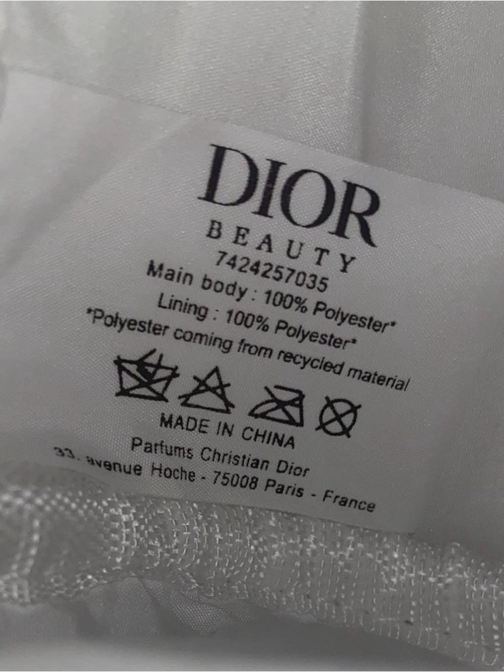 Dior GWP✨🤍⭐️White Pleated Drawstring Bucket/Cosmetic Pouch - Picture 4 of 4